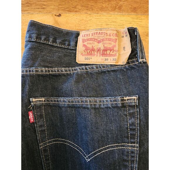 Levis 501 Jeans Straight Leg Button Fly Dark 36x31-Actual - Picture 2 of 6